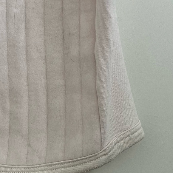 Pink Vest with fluffy inside and velcro closure cotton and fluffy - Picture 4 of 11